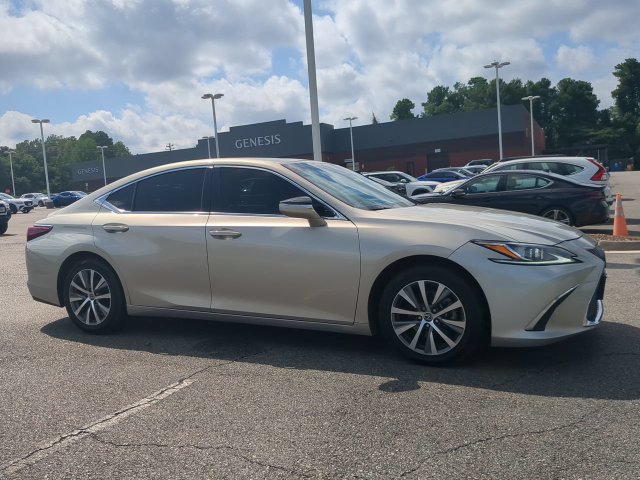 Used 2019 Lexus ES 350 w/ Accessory Package 2 FWD image 2