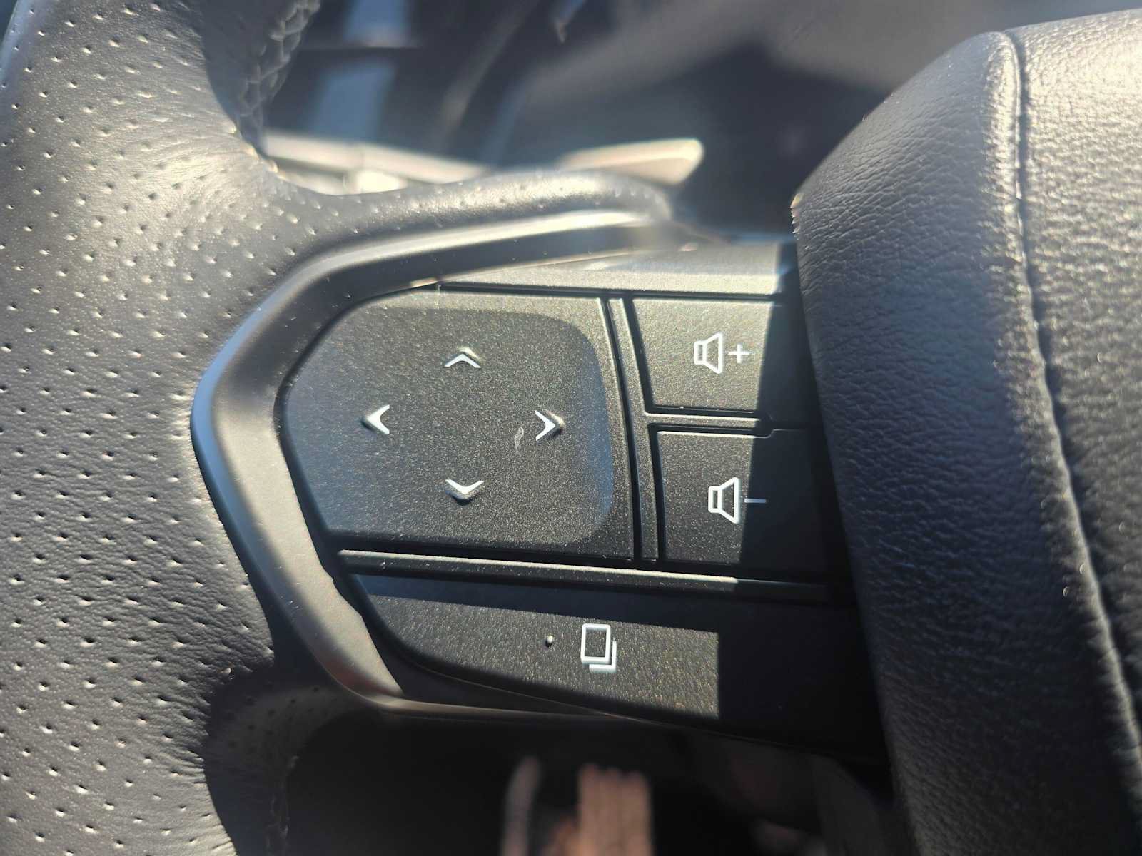 Used 2023 Lexus RX 500h F Sport w/ Cold Area Package AWD/4WD image 35