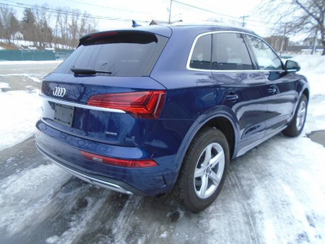 Used 2023 Audi Q5 2.0T Premium w/ Convenience Package AWD/4WD image 7