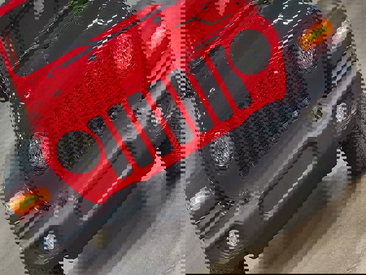 Used 2021 Jeep Wrangler Unlimited Sport image 19