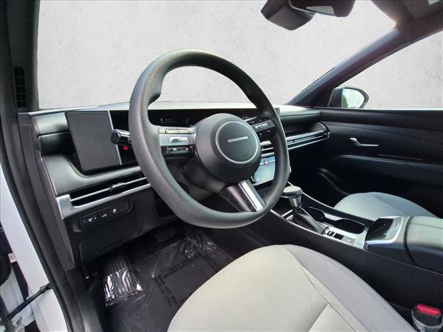 Certified 2026 Hyundai Santa Cruz SEL FWD image 10