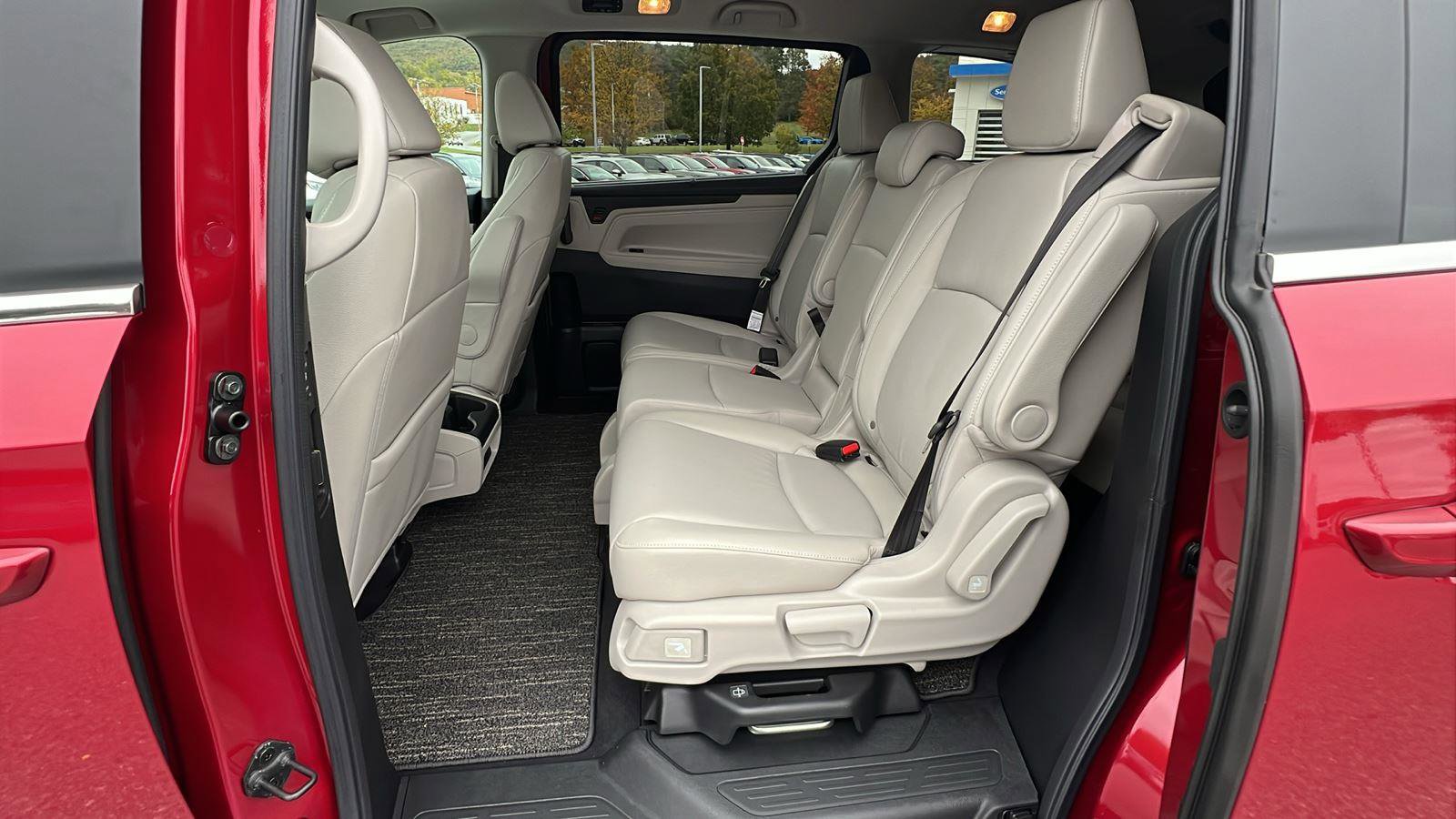 New 2026 Honda Odyssey EX-L image 17