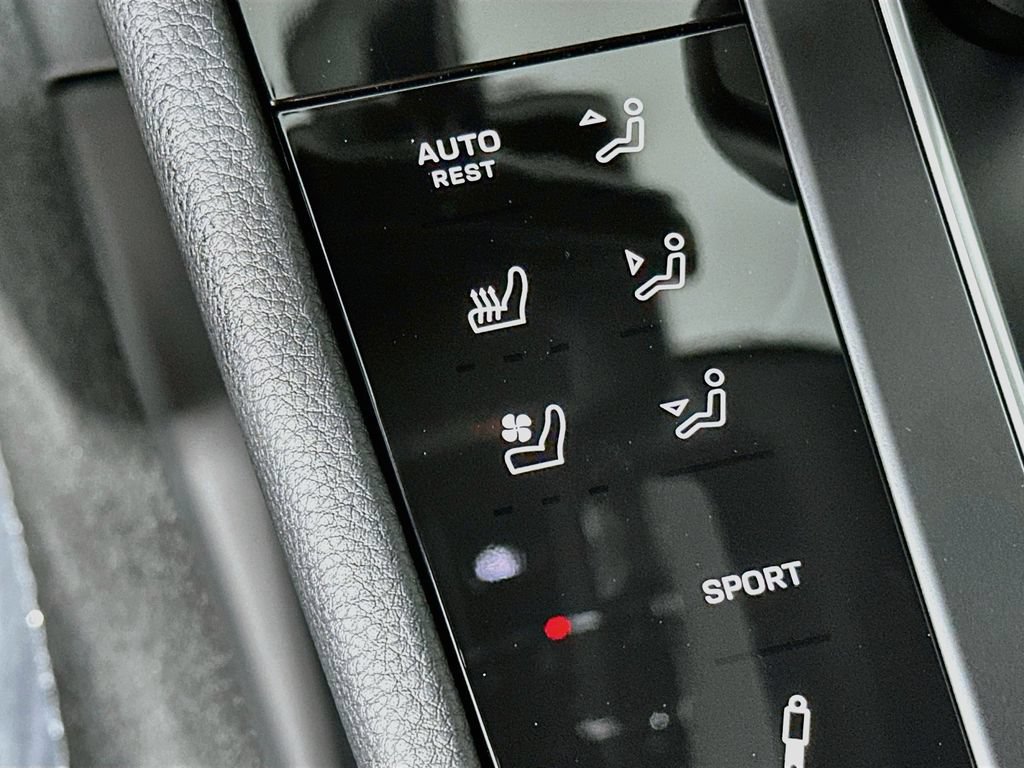 New 2026 Porsche Macan S AWD/4WD image 23