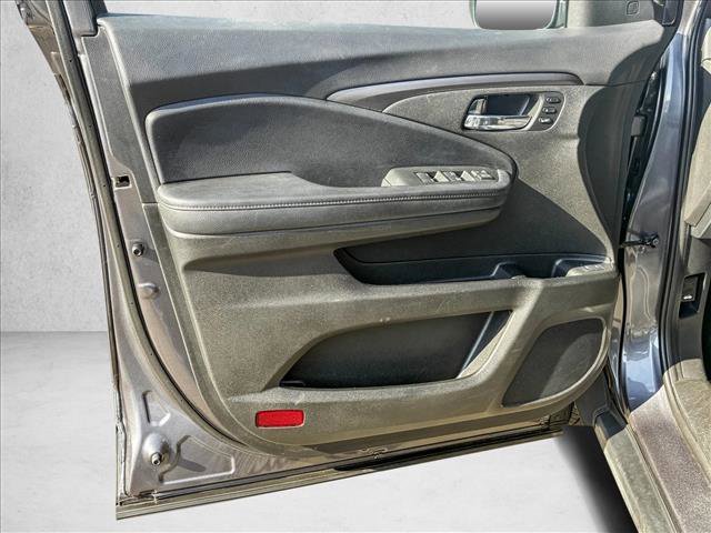 Used 2022 Honda Pilot Special Edition image 12