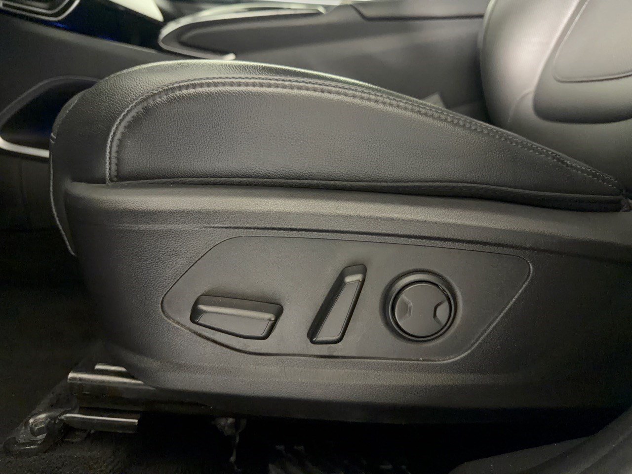 Used 2024 Hyundai Tucson Limited FWD image 16