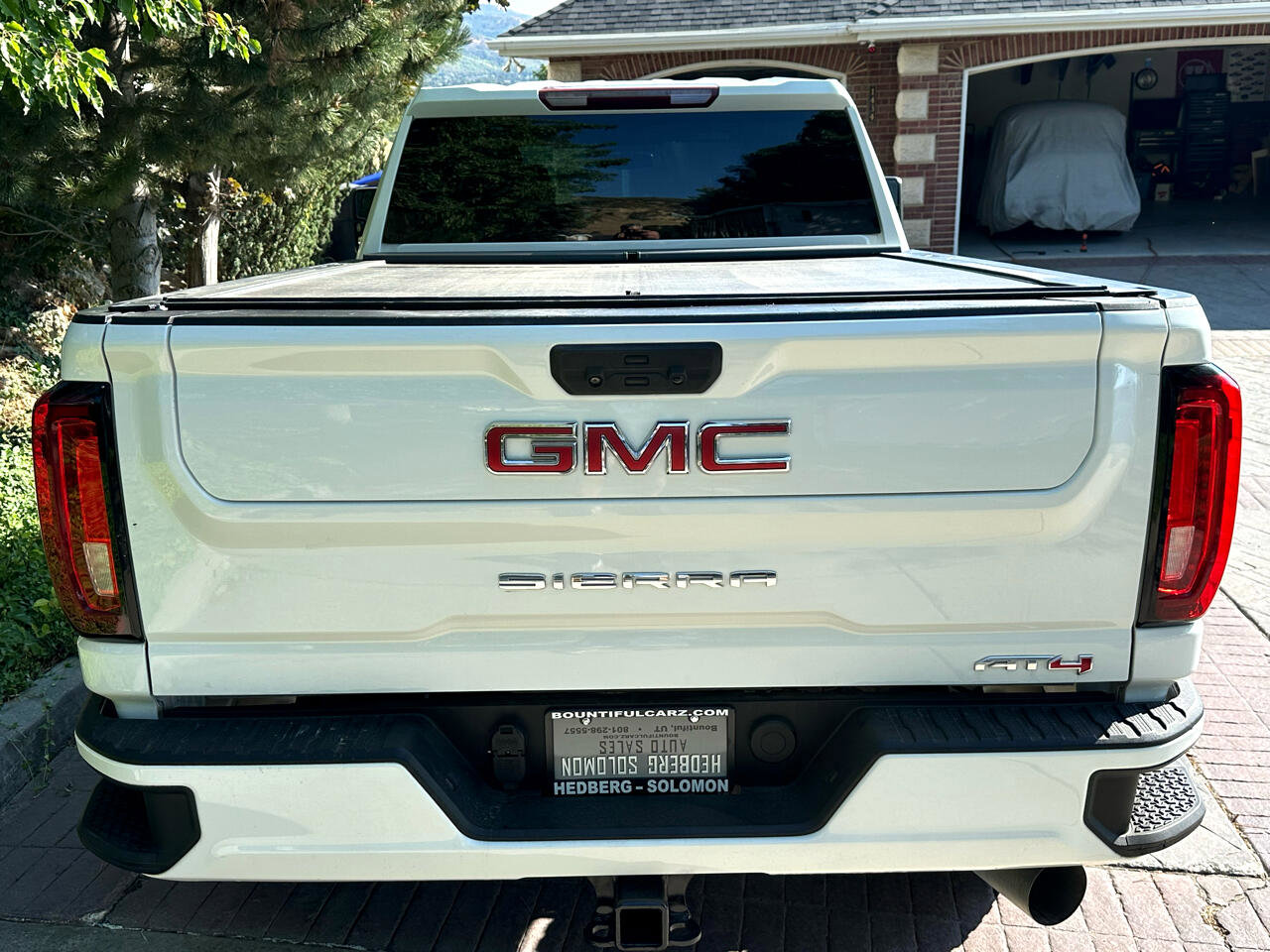 Used 2021 GMC Sierra 2500 AT4 image 3