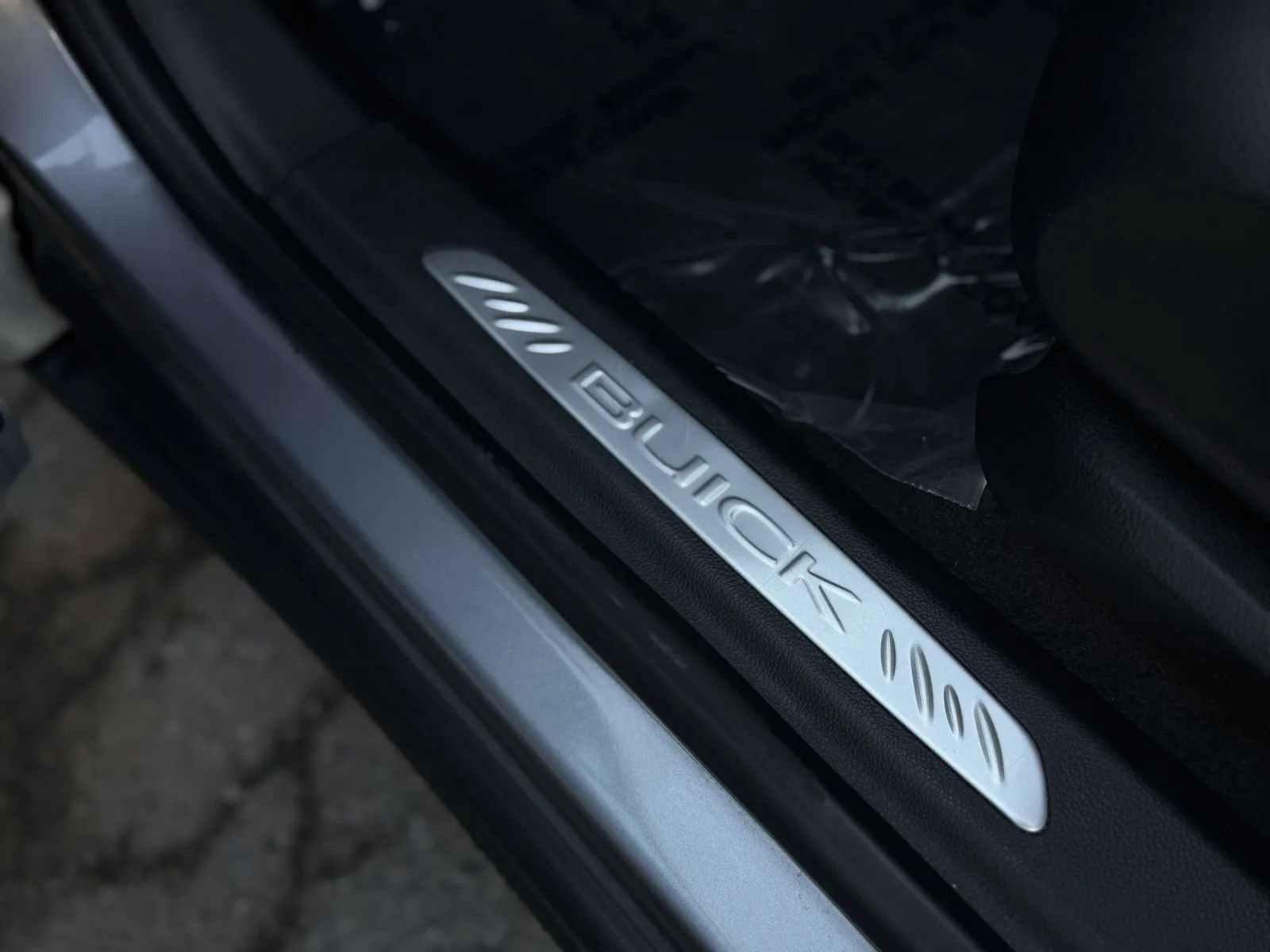 Used 2020 Buick Envision Essence w/ LPO, Active Package image 42