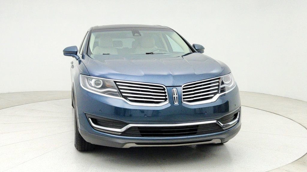 Used 2016 Lincoln MKX Reserve w/ Technology Package image 2