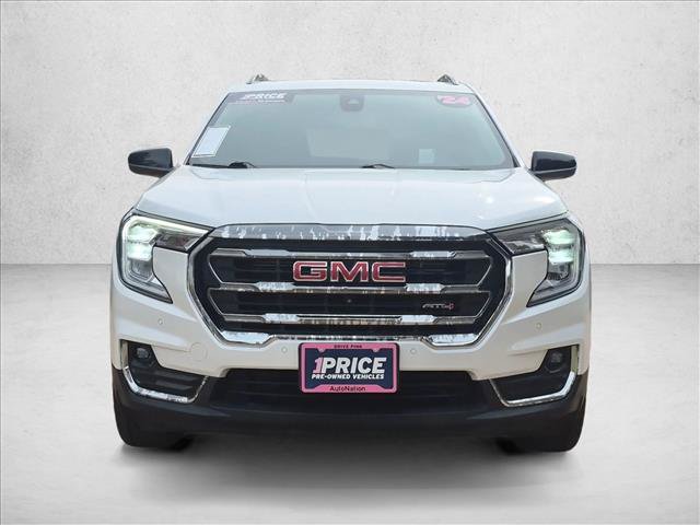 Certified 2024 GMC Terrain AT4 w/ Infotainment Package II AWD/4WD image 2