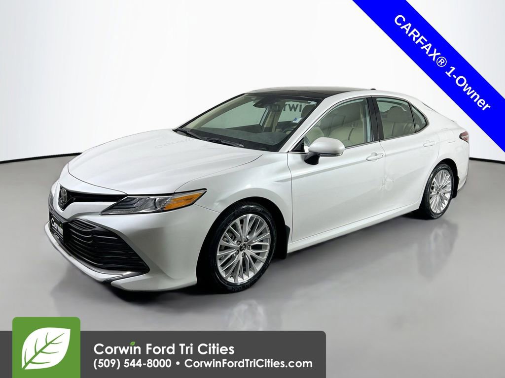 Used 2019 Toyota Camry XLE image 5