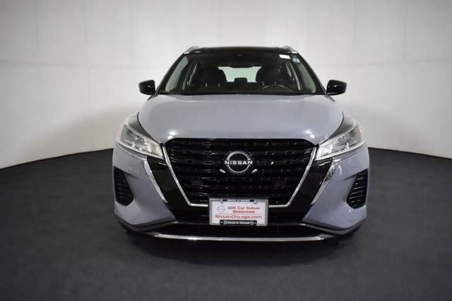 Certified 2023 Nissan Kicks SV image 2