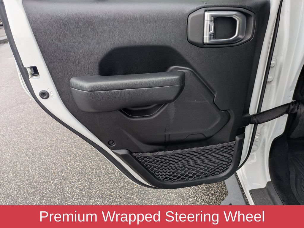 Used 2023 Jeep Gladiator Sport AWD/4WD image 24