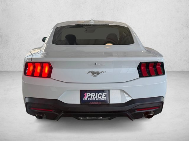 Used 2024 Ford Mustang Coupe RWD image 6