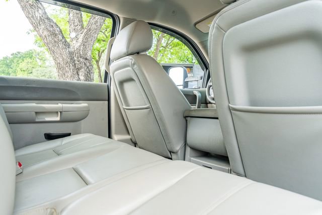 Used 2014 Chevrolet Silverado 2500 LT w/ Interior Plus Package AWD/4WD image 42