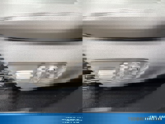 Used 2022 Toyota Highlander XLE image 40