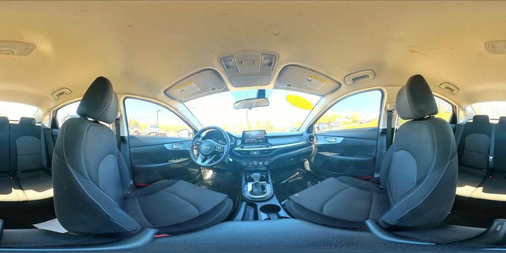 Used 2024 Kia Forte LXS w/ LXS Technology Package image 36