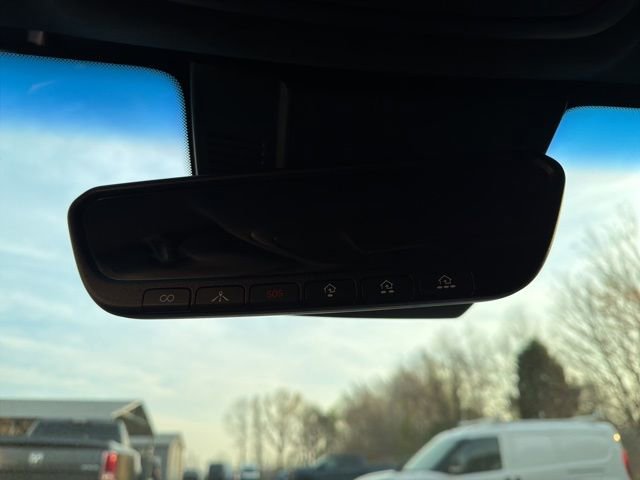 Used 2019 Genesis G70 2.0T Advanced w/ Sport Package image 40