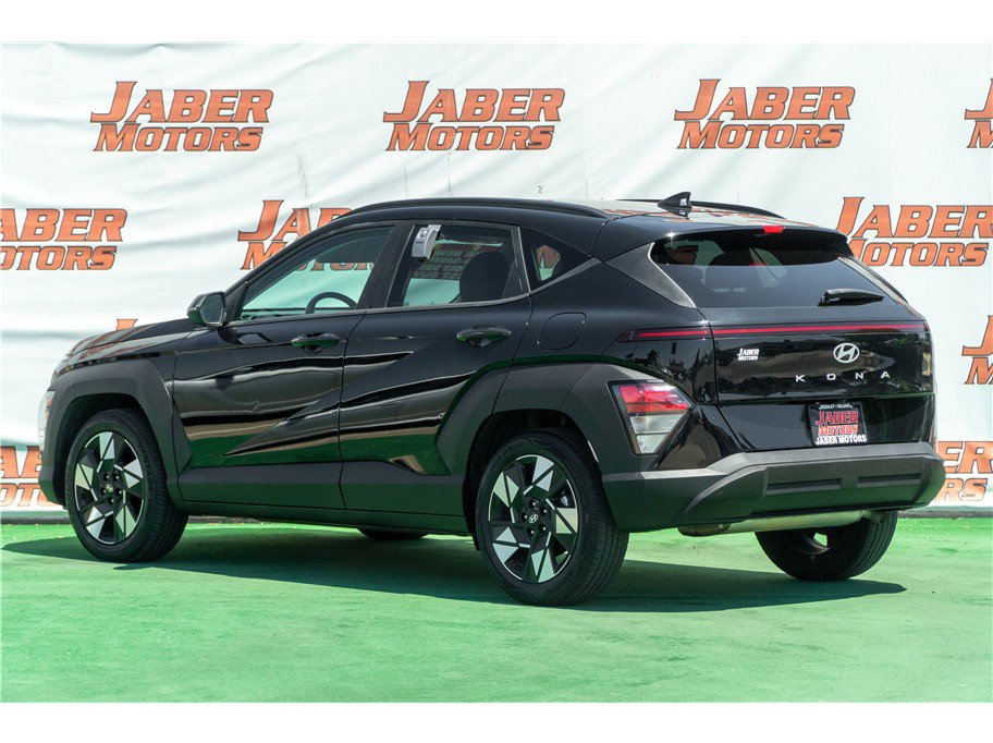 Used 2025 Hyundai Kona SEL FWD image 17