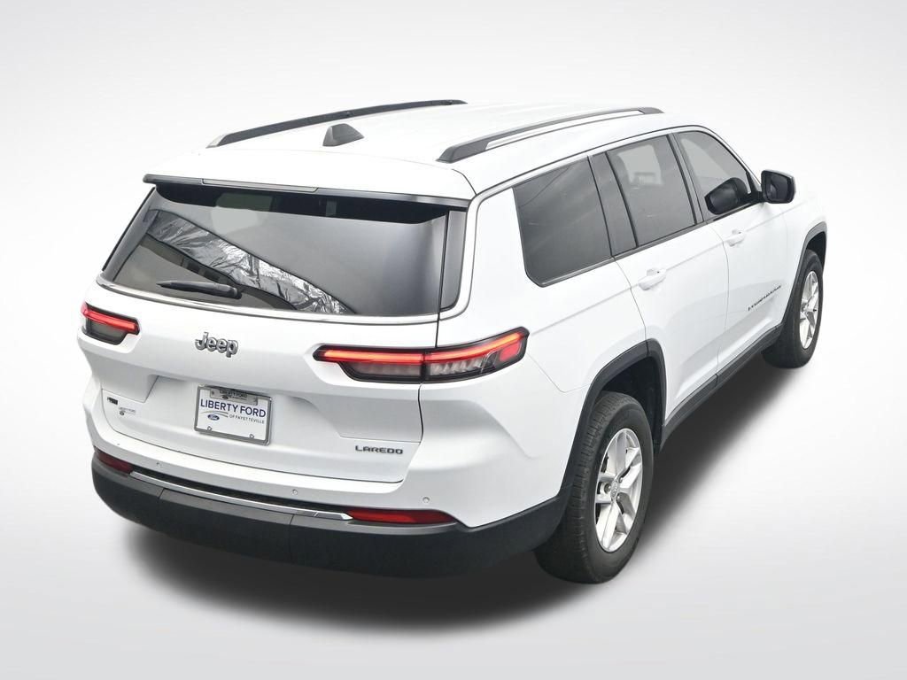 Used 2023 Jeep Grand Cherokee L Laredo image 29