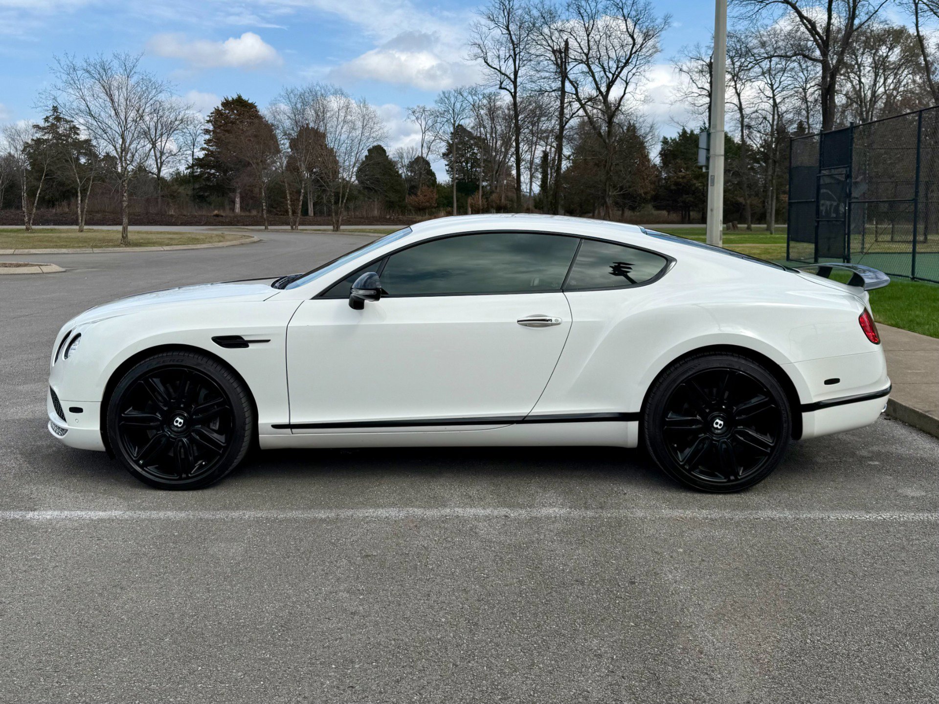 Used 2017 Bentley Continental GT AWD/4WD image 7
