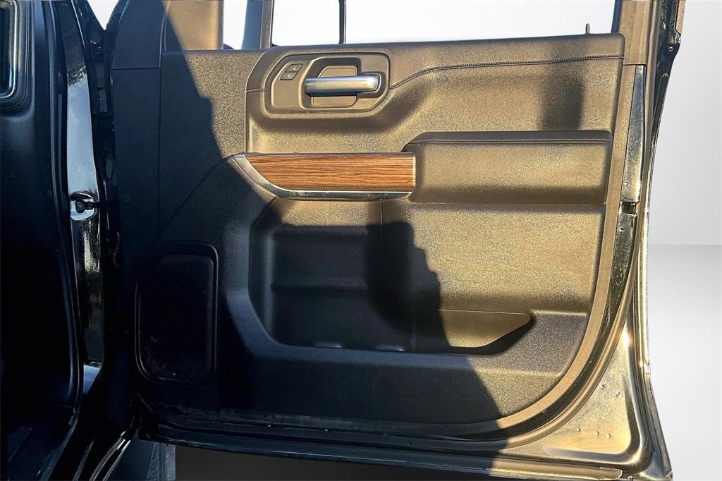 Used 2023 Chevrolet Silverado 3500 LT w/ Texas Edition image 27