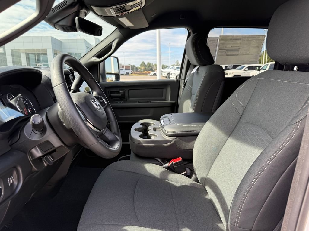 New 2026 RAM 3500 Tradesman image 9