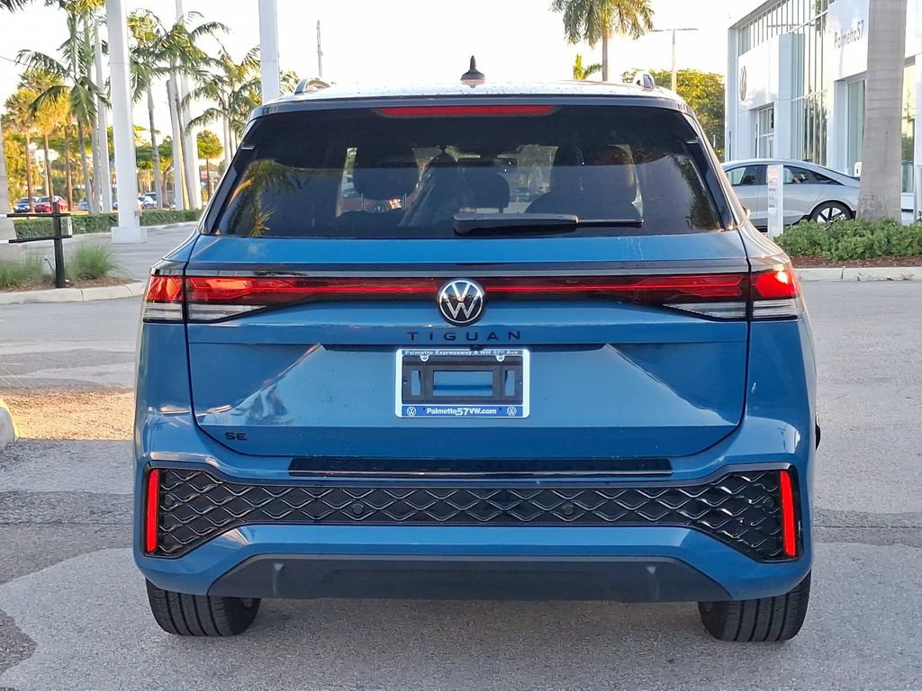 New 2026 Volkswagen Tiguan SE R-Line FWD image 4