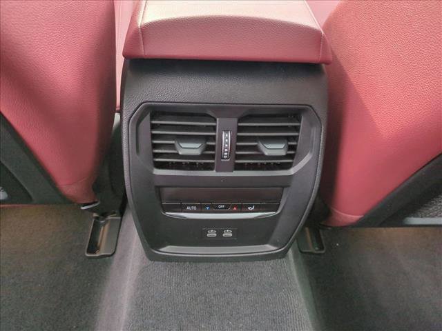 Used 2023 BMW i4 eDrive35 w/ Premium Package image 18