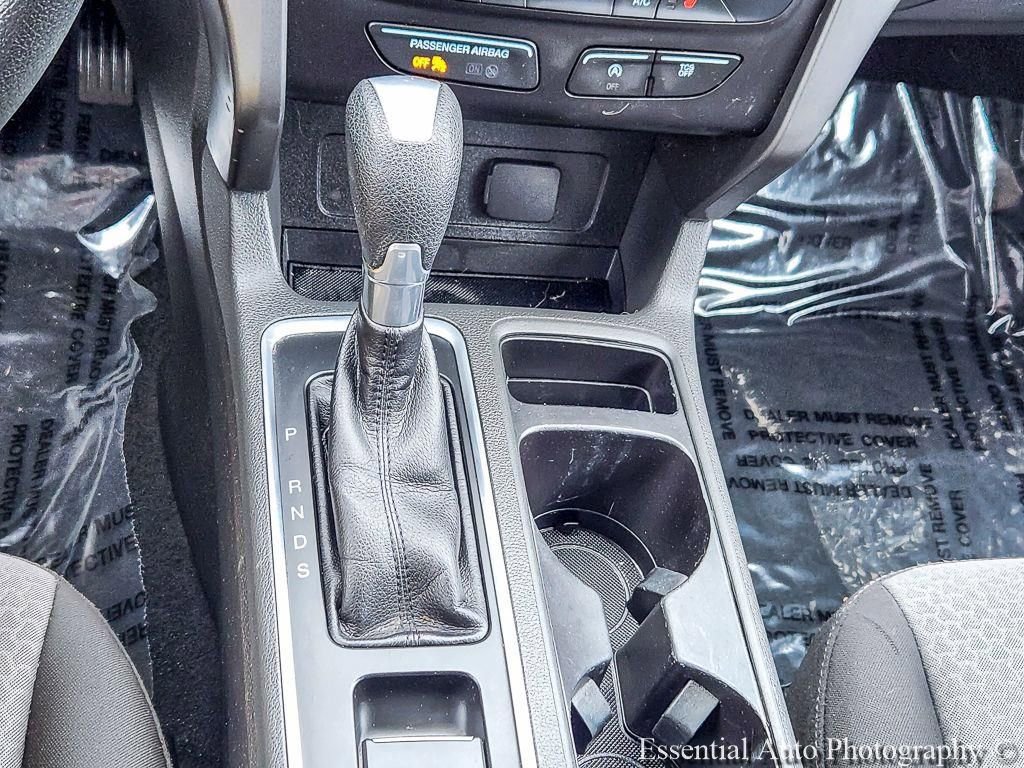 Used 2017 Ford Escape SE w/ Equipment Group 201A AWD/4WD image 18