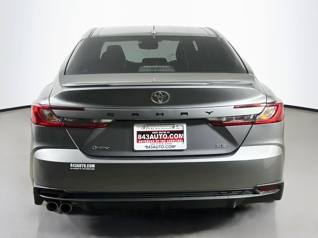 Used 2025 Toyota Camry SE FWD image 6