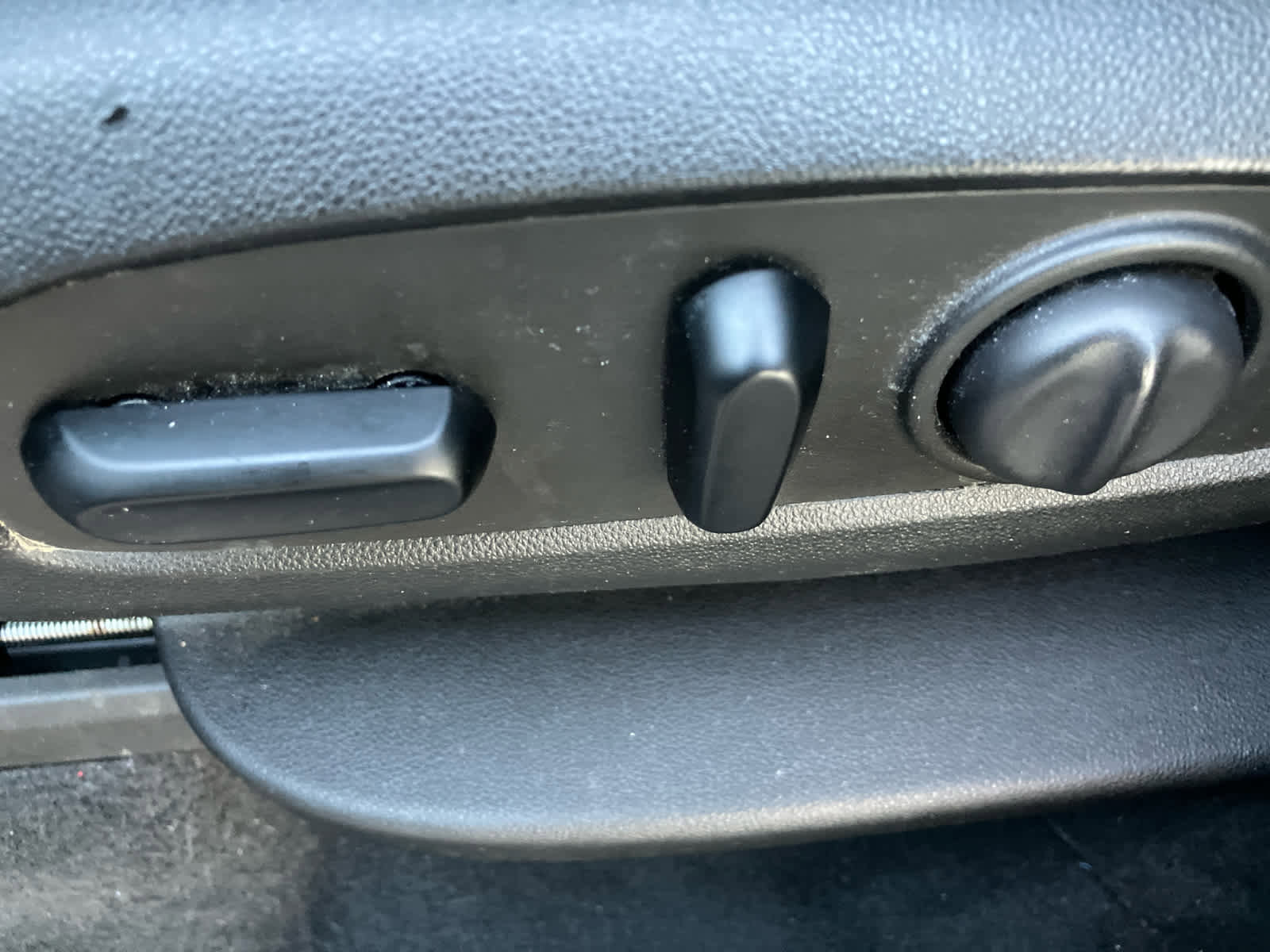 Used 2021 Chevrolet Traverse LT image 6