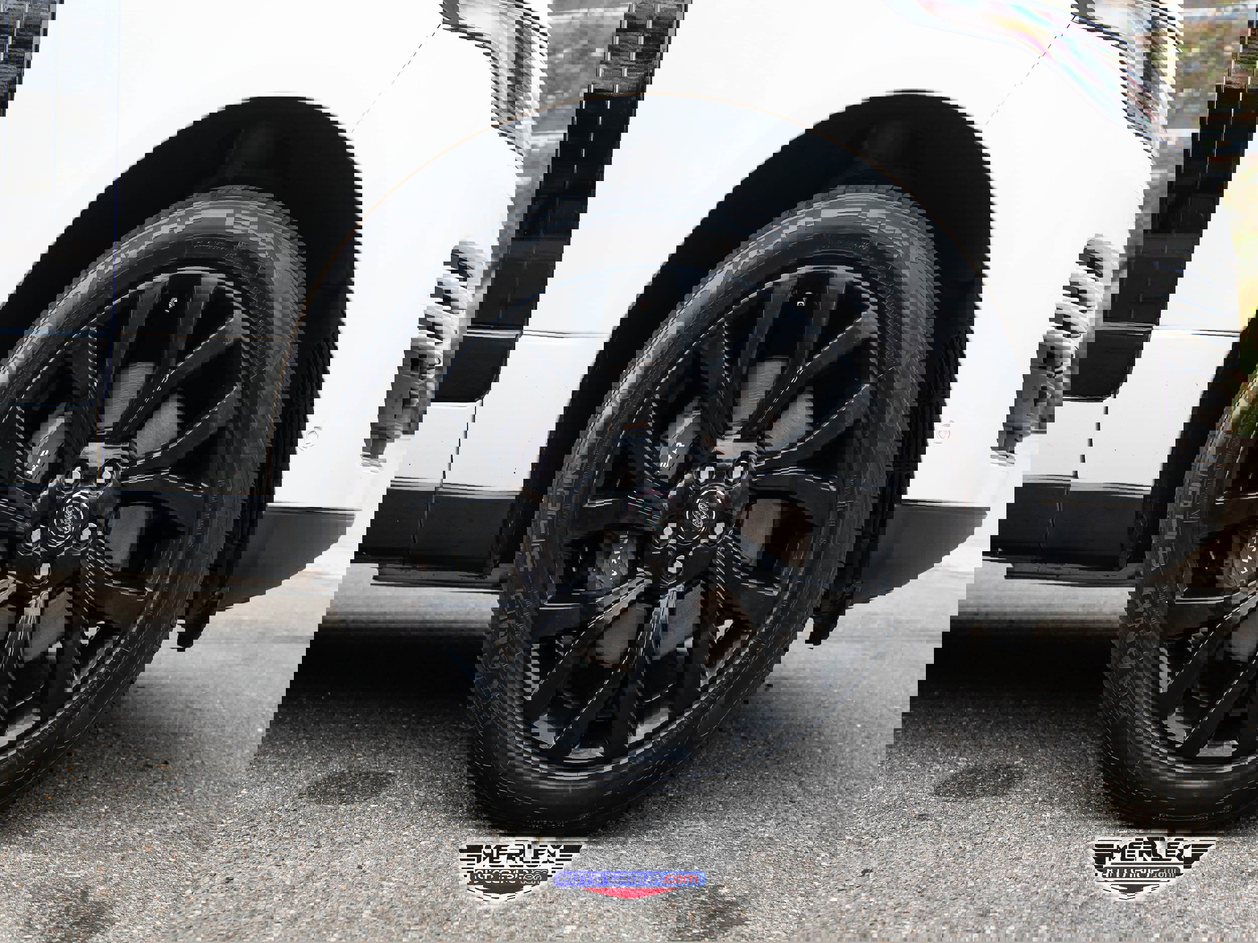 Used 2018 Land Rover Range Rover Supercharged image 10