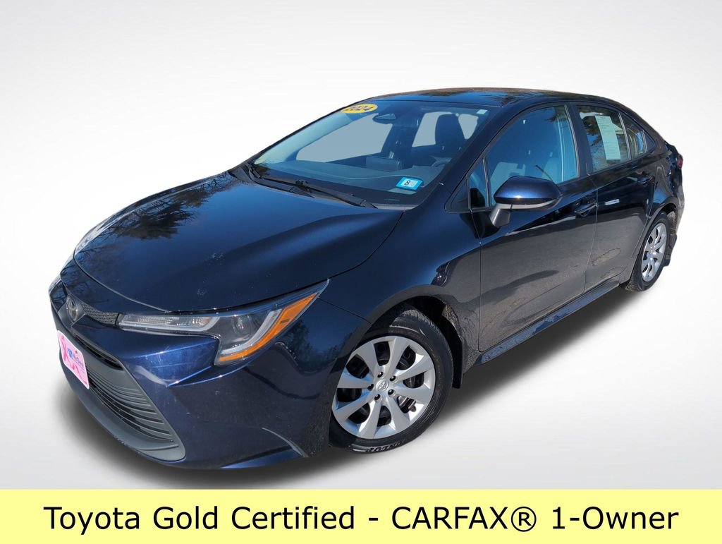 Used 2024 Toyota Corolla LE image 1