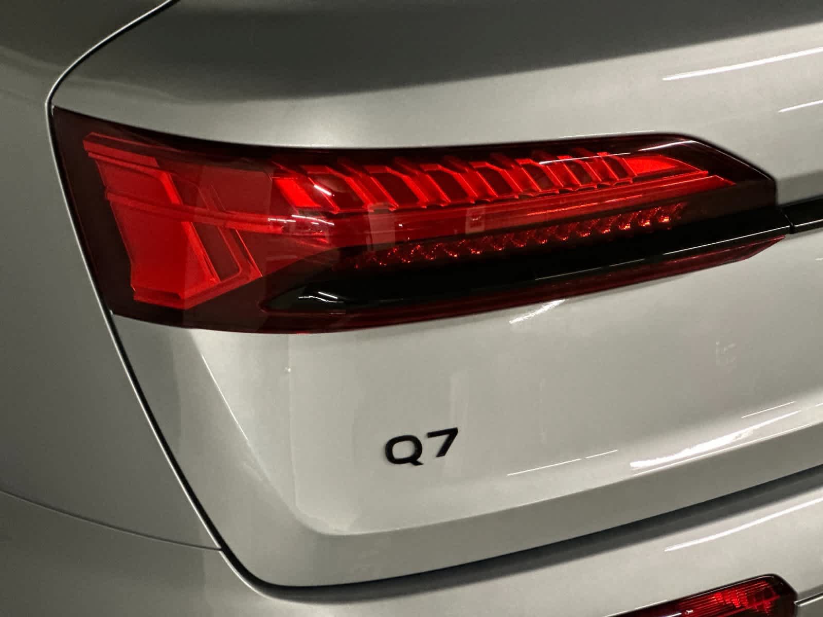 New 2026 Audi Q7 2.0T Premium Plus AWD/4WD image 29