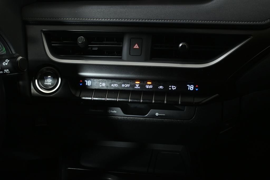 Used 2022 Lexus UX 200 w/ Accessory Package (Z2) image 21