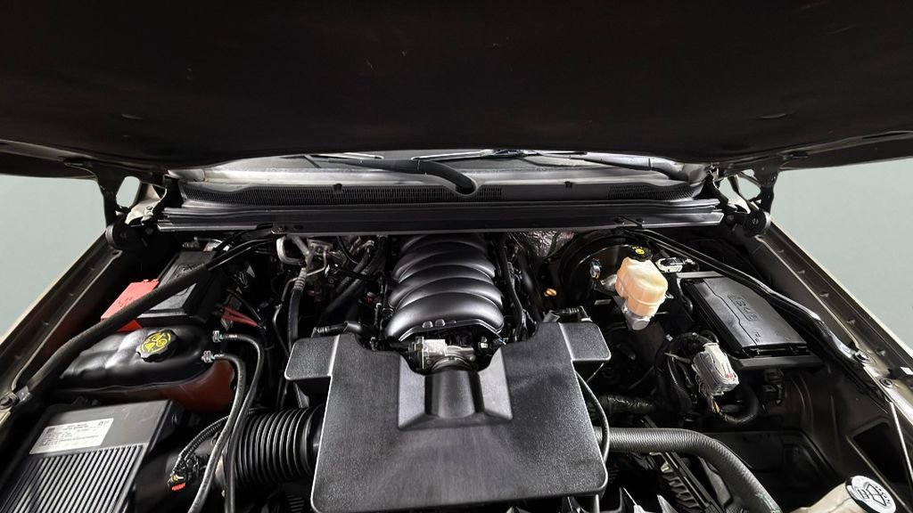 Used 2016 Chevrolet Tahoe LTZ AWD/4WD image 42