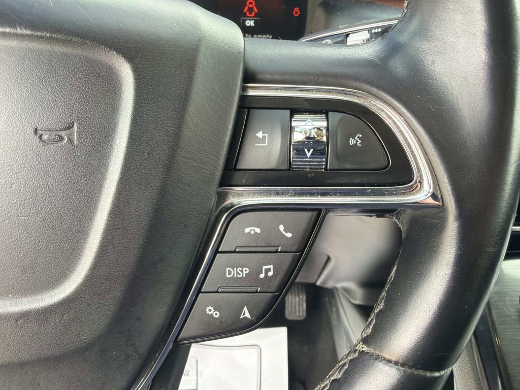 Used 2022 Lincoln Nautilus Reserve image 28