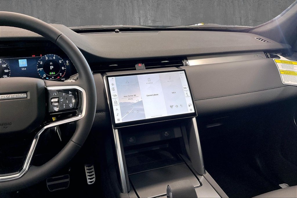 New 2026 Land Rover Discovery Sport Landmark AWD/4WD image 7