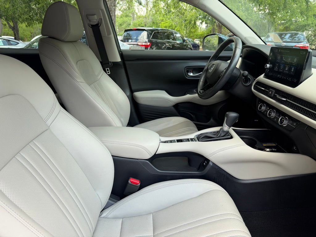 Certified 2024 Honda HR-V EX-L image 9