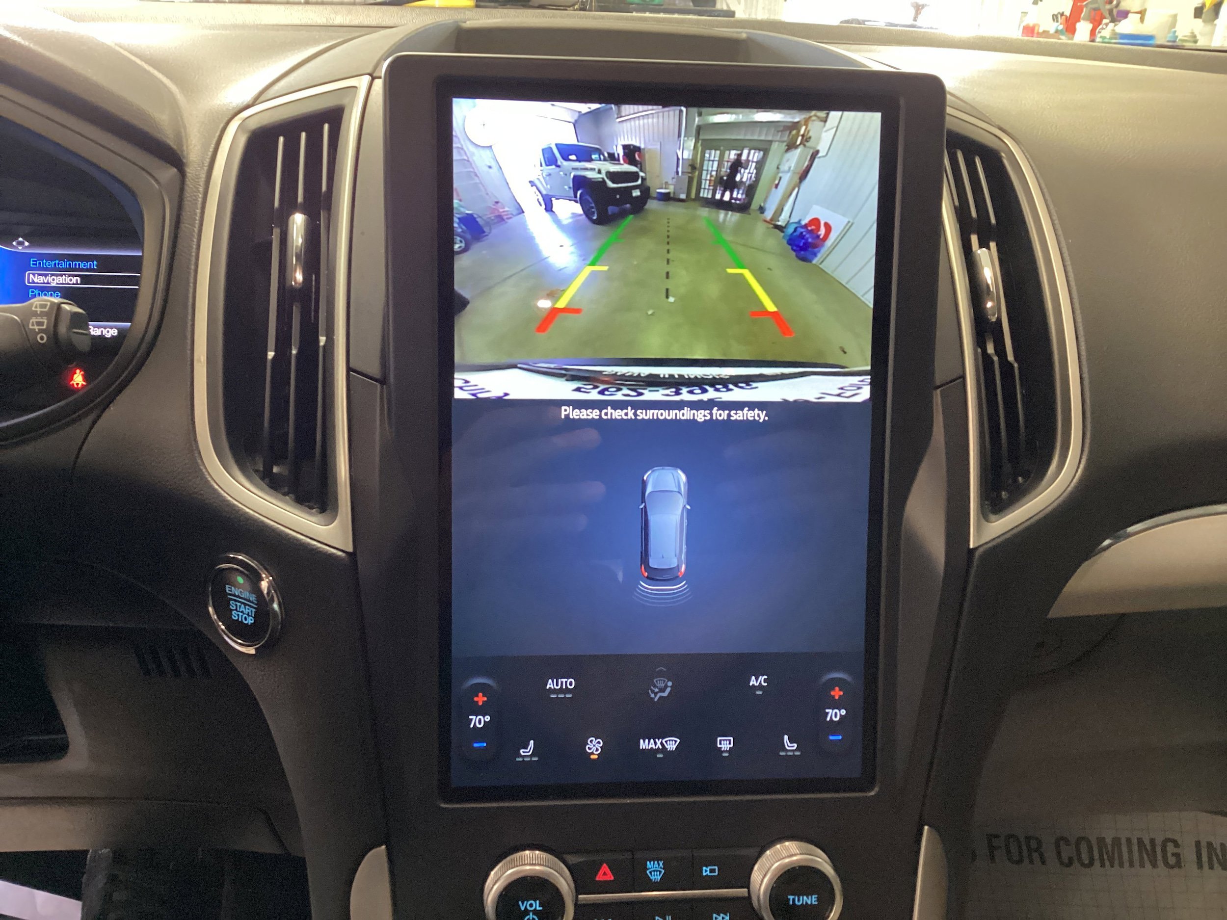 Used 2022 Ford Edge SEL AWD/4WD image 26