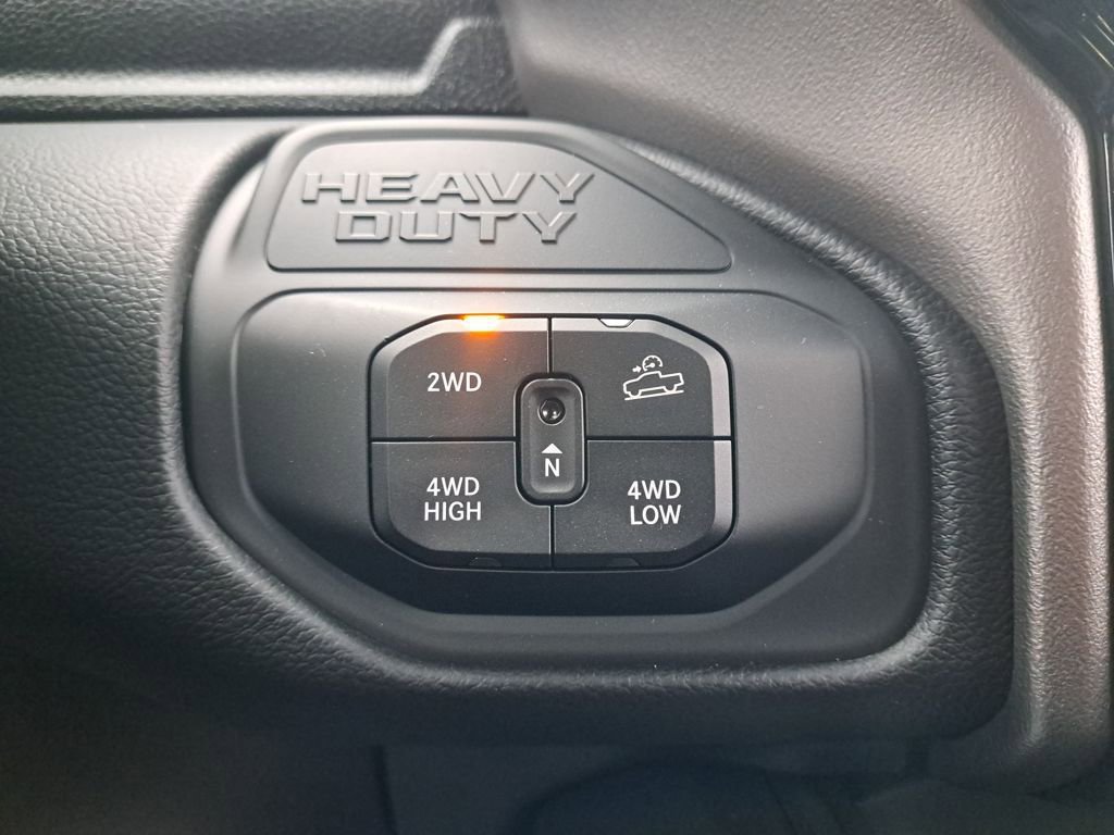 New 2026 RAM 2500 Big Horn AWD/4WD image 24