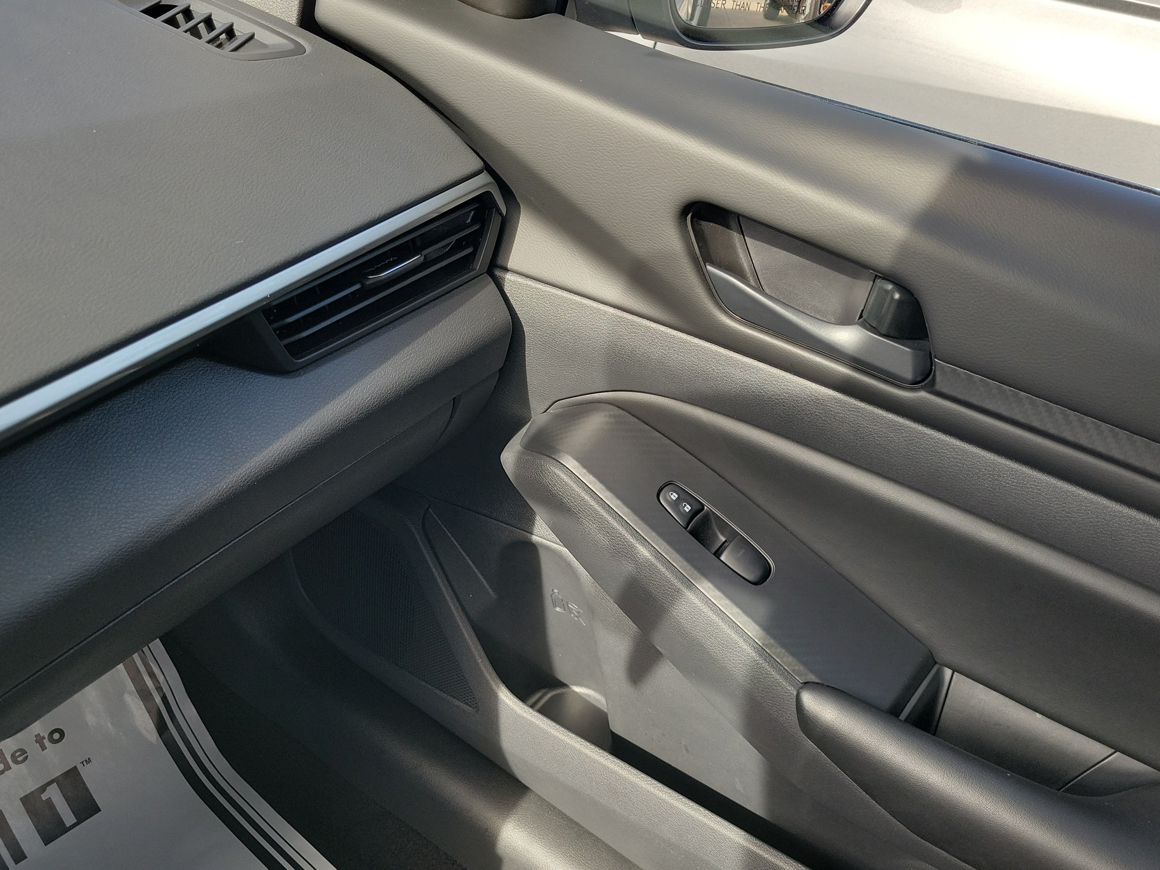 Certified 2025 Nissan Altima 2.5 S FWD image 29
