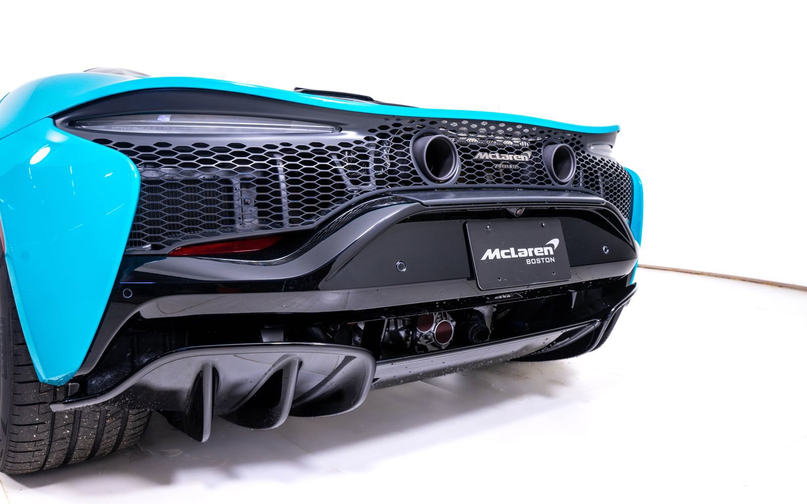 New 2026 McLaren Artura Spider RWD image 13