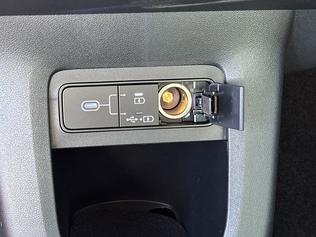Used 2025 Hyundai Ioniq 5 Limited RWD image 33