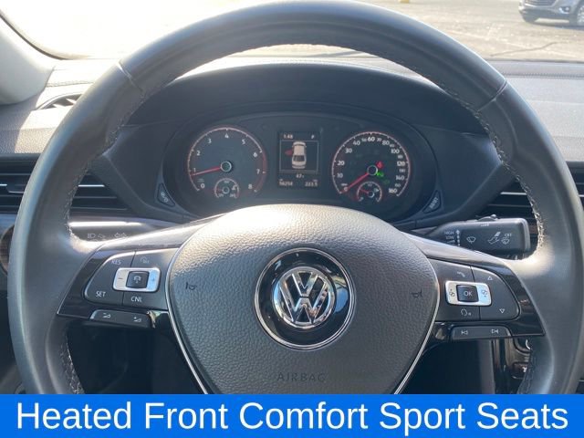 Used 2022 Volkswagen Passat 2.0T image 7