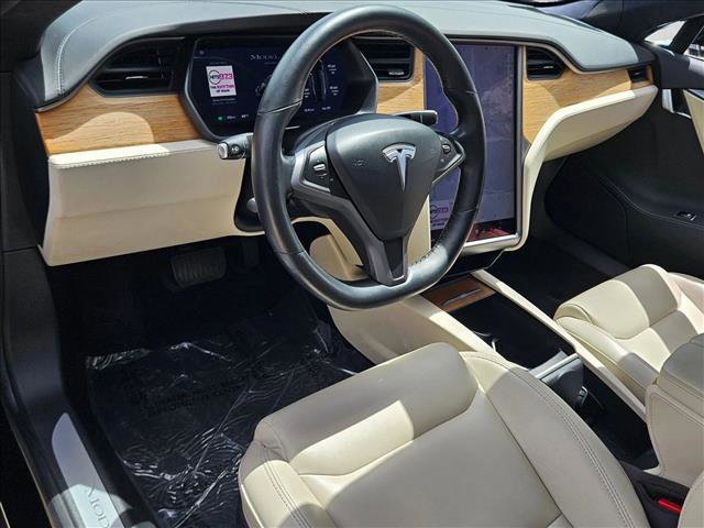 Used 2020 Tesla Model S Long Range Plus image 10