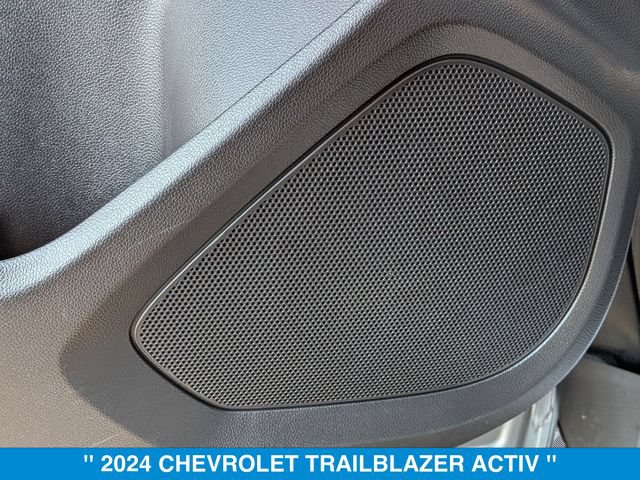 Used 2024 Chevrolet TrailBlazer ACTIV w/ Driver Confidence Package AWD/4WD image 15