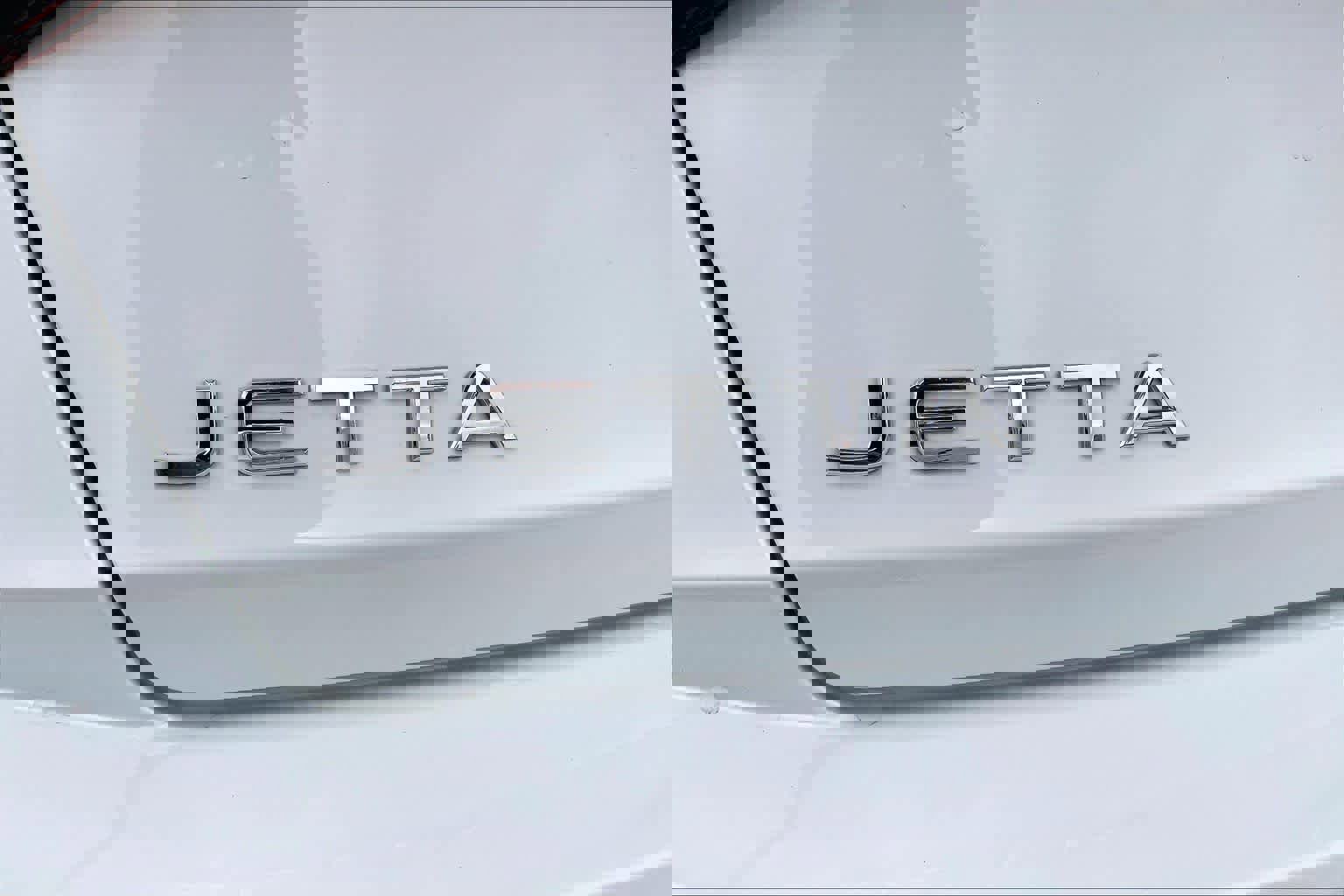 Used 2024 Volkswagen Jetta SEL FWD image 31