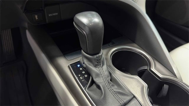 Used 2021 Toyota Camry SE w/ Convenience Package image 26