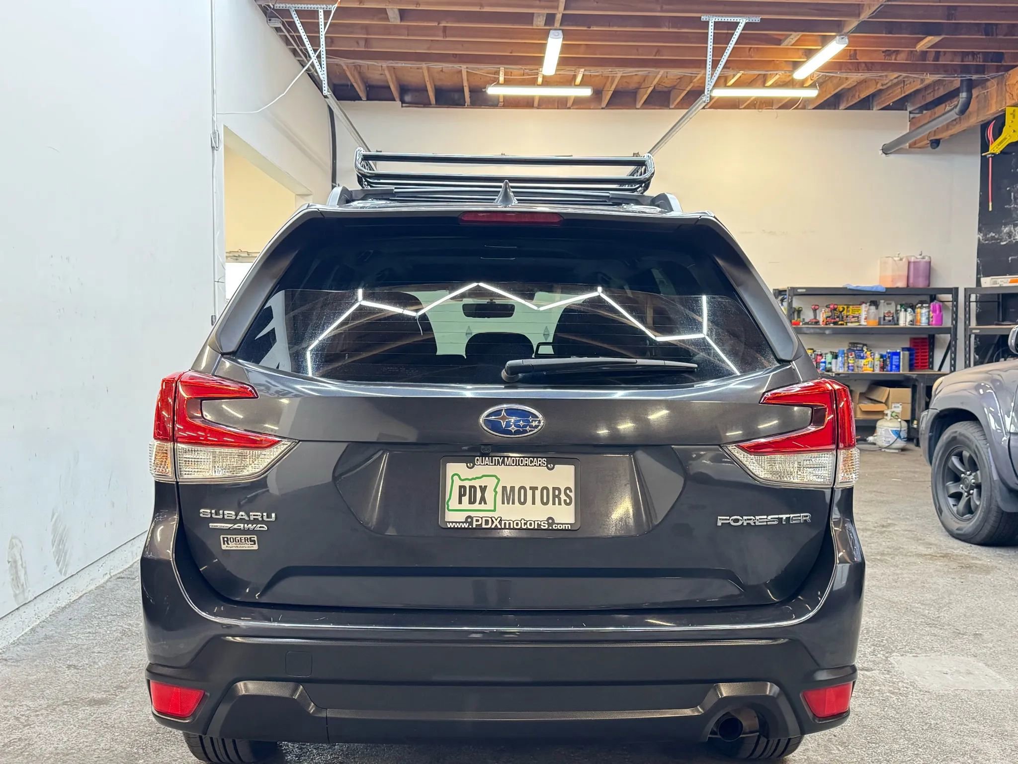 Used 2019 Subaru Forester Premium image 5
